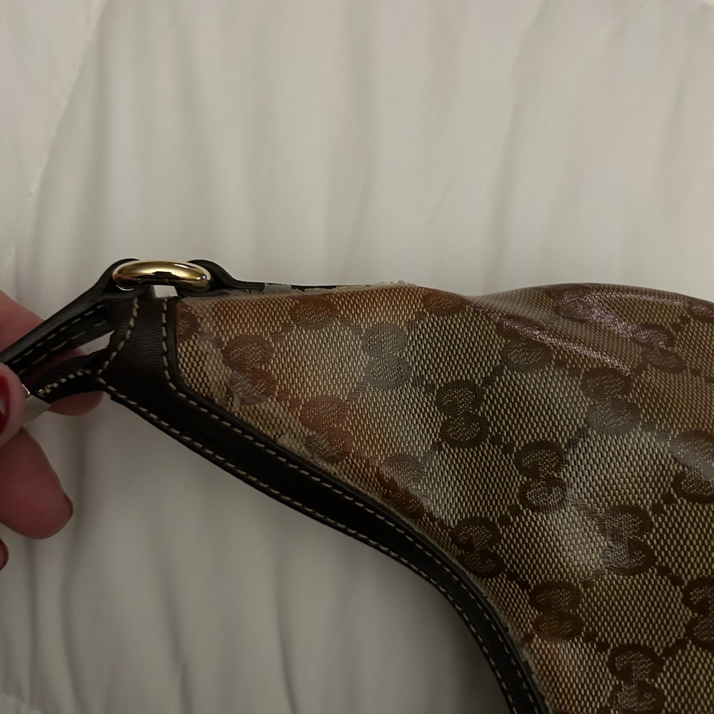 Authentic Gucci gg hobo bag patent leather cute bar purse
